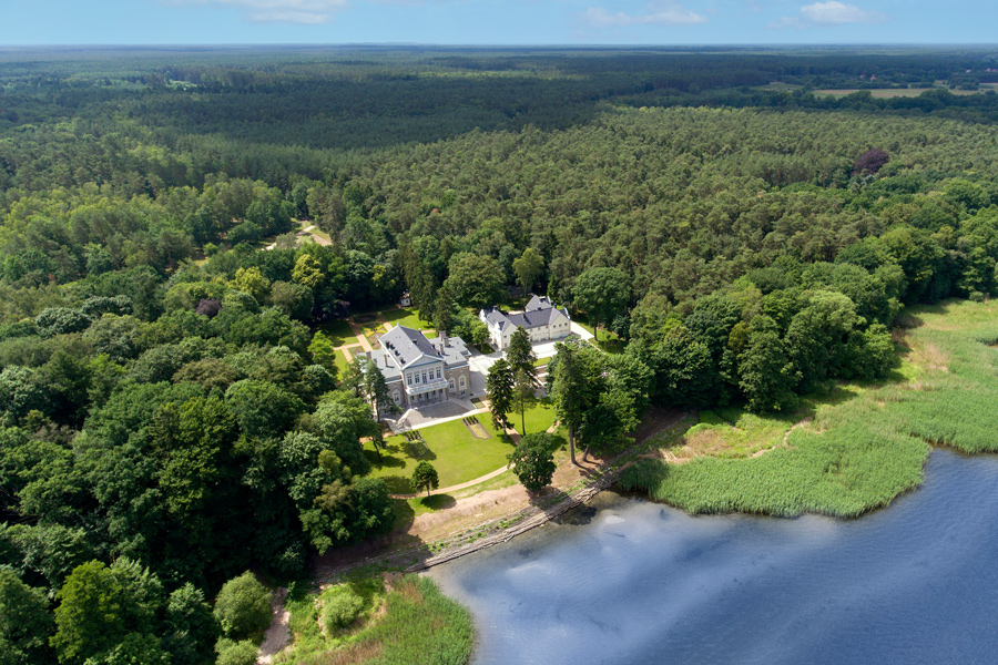 Manowce-Palacio-Polonia