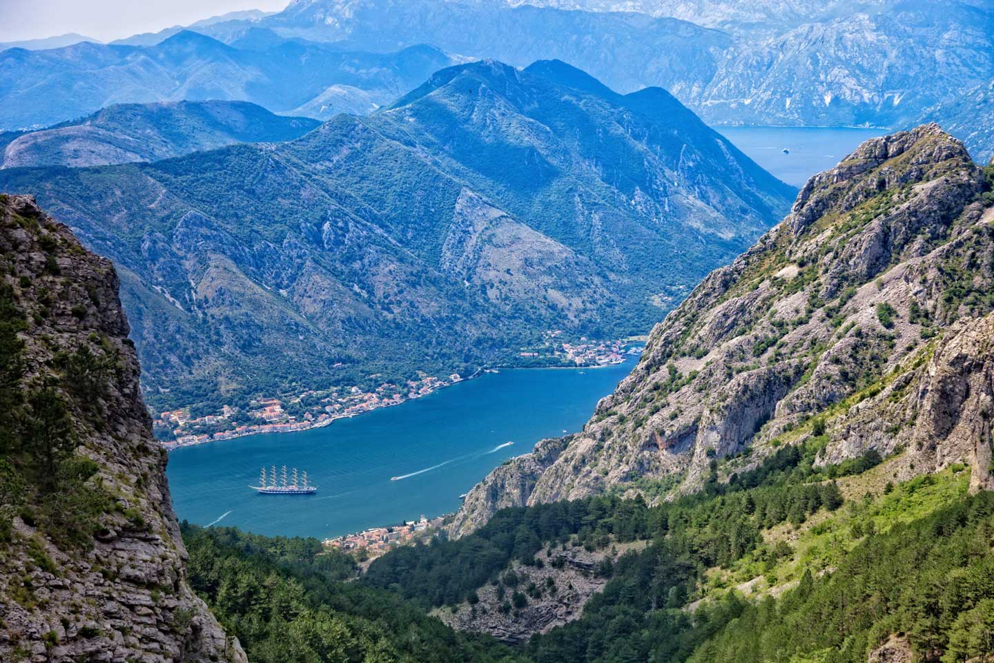 montenegro-panoramic-view-bay-kotor