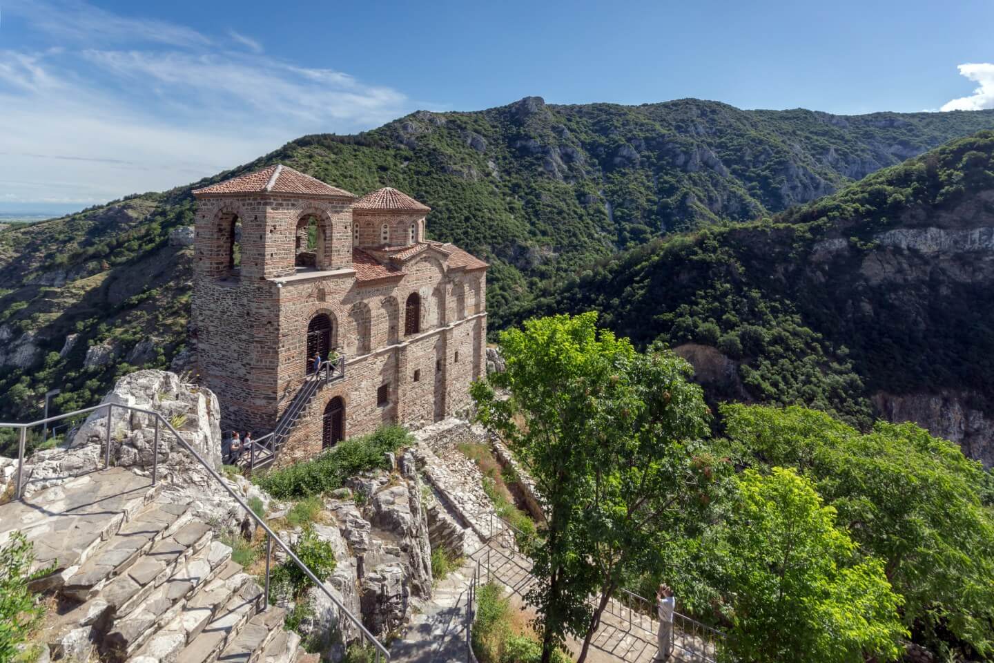 bulgaria-asen-fortress-church