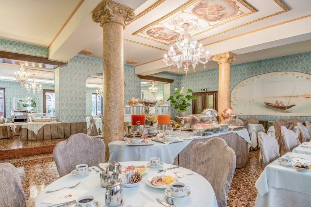 Historic Landmarks in Europe: Where to Stay Close to the Story 2 italy hotel giorgione breakfast room