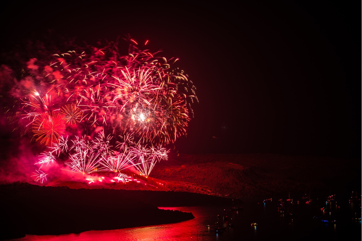 Festival du volcan Ifestia Santorin, feux d'artifice