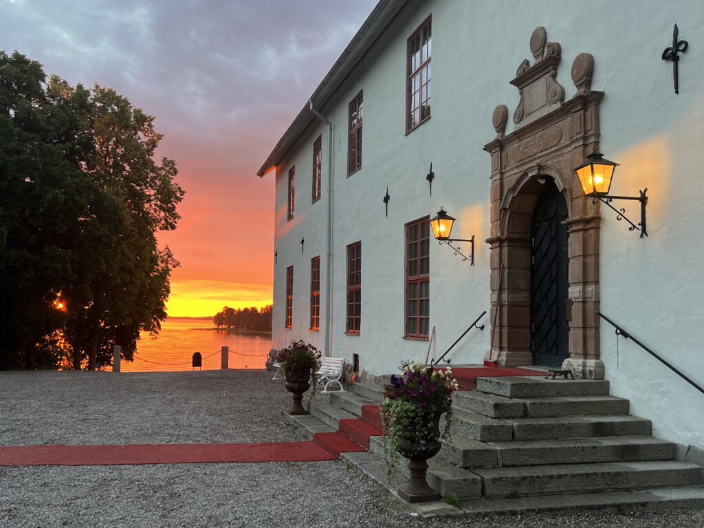 I 20 hotel più romantici d'Europa 9 Tramonto del castello di Sundbyholm, Svezia