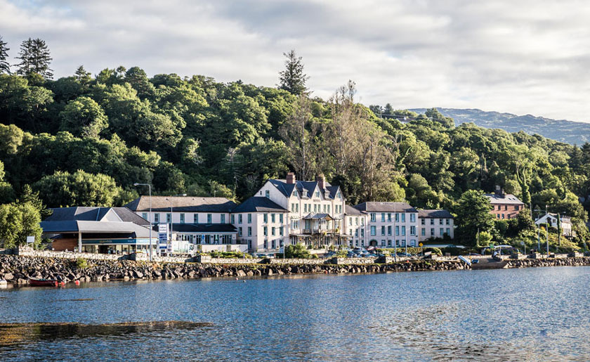 7 vacaciones en Europa que podrían cambiar su vida 1 Hotel Eccles a orillas de un lago en Irlanda